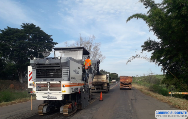 Rodovias-da-região-com-manutenção-e-recuperação-até-domingo,-dia-24