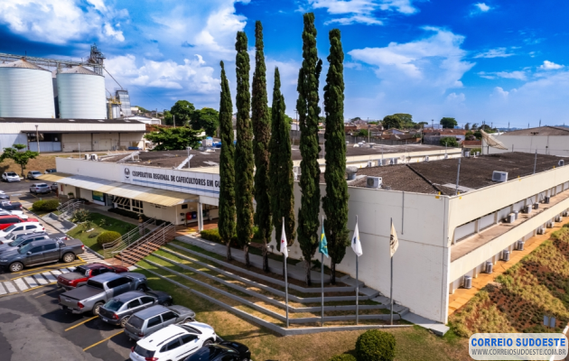 Cooxupé-vence-prêmio-nacional-como-Melhor-Cooperativa-de-Grande-Porte-em-Negócios-Internacionais