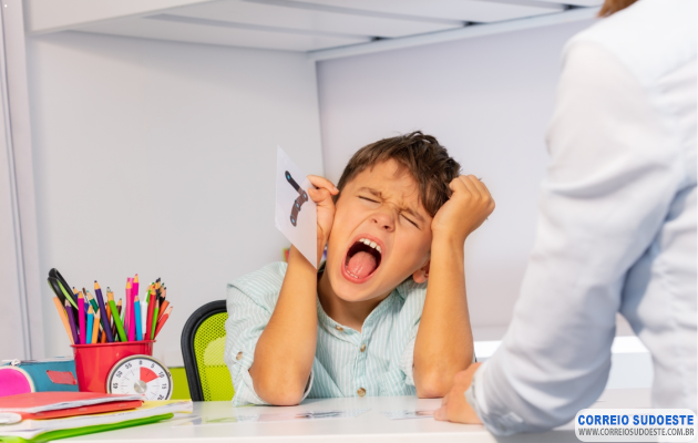 Entidade-critica-fala-de-Trump-que-ligou-uso-de-paracetamol-a-autismo