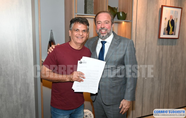 Luizinho-lidera-articulação-histórica-e-garante-mais-de-R$-530-milhões-para-saneamento-no-Sul-de-Minas