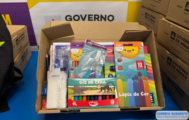 Governo-de-Minas-anuncia-entrega-inédita-de-kits-escolares-para-todos-os-estudantes-da-rede-estadual-em-2026