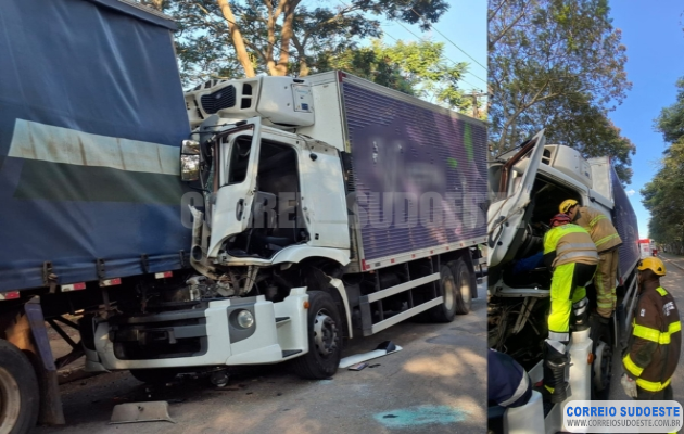 Colisão-entre-caminhões-deixa-motorista-preso-às-ferragens-em-Alfenas